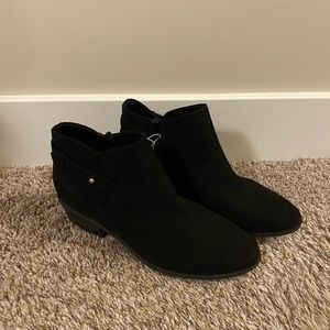 New With Tags Old Navy Faux-Suede Ankle Boots